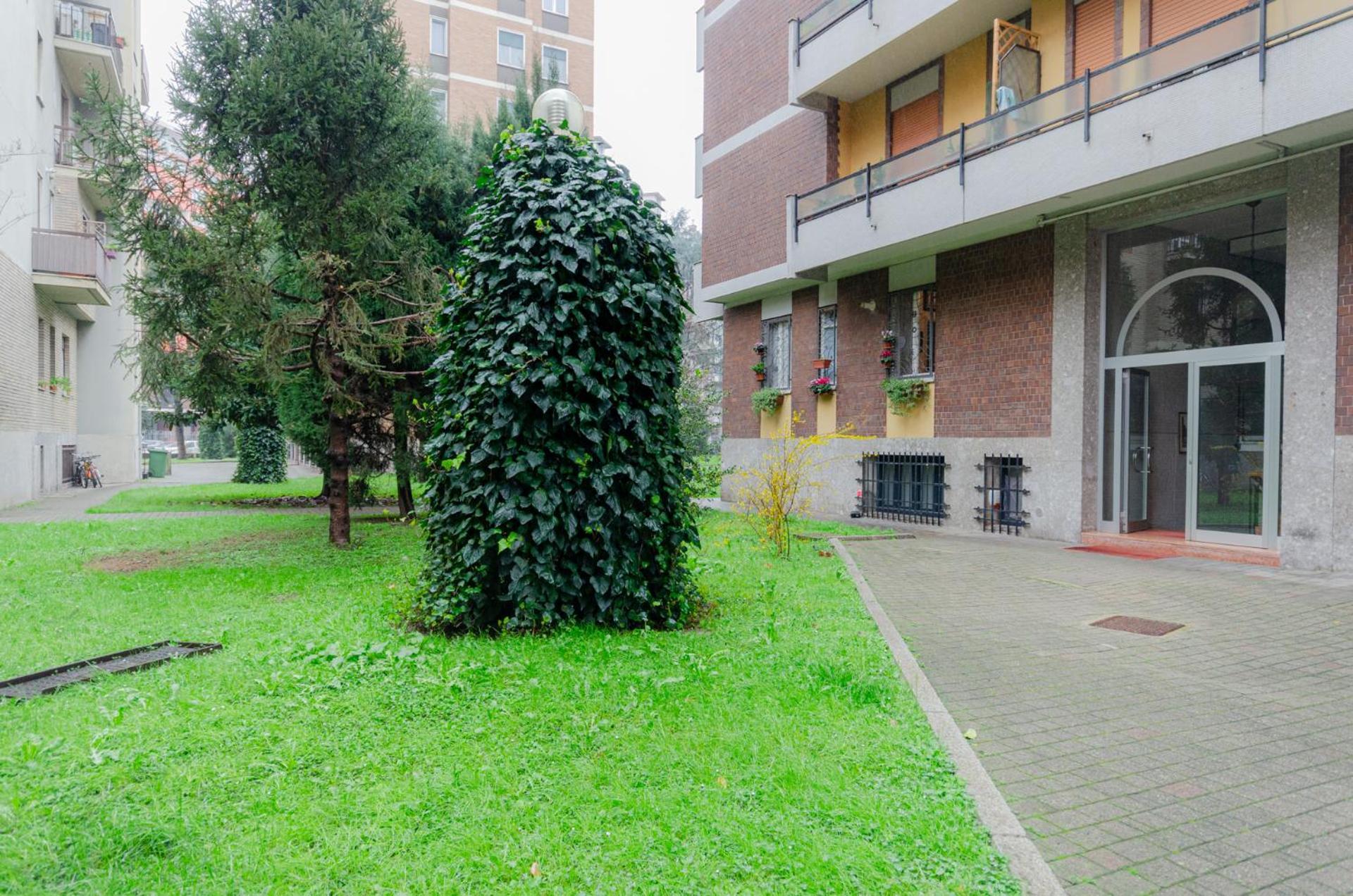 Mini Loft Linate Airport And Blu Metro Apartment Milan Exterior photo